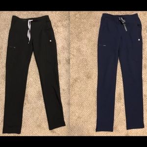 XST FIGS Yola scrub pants black and navy
